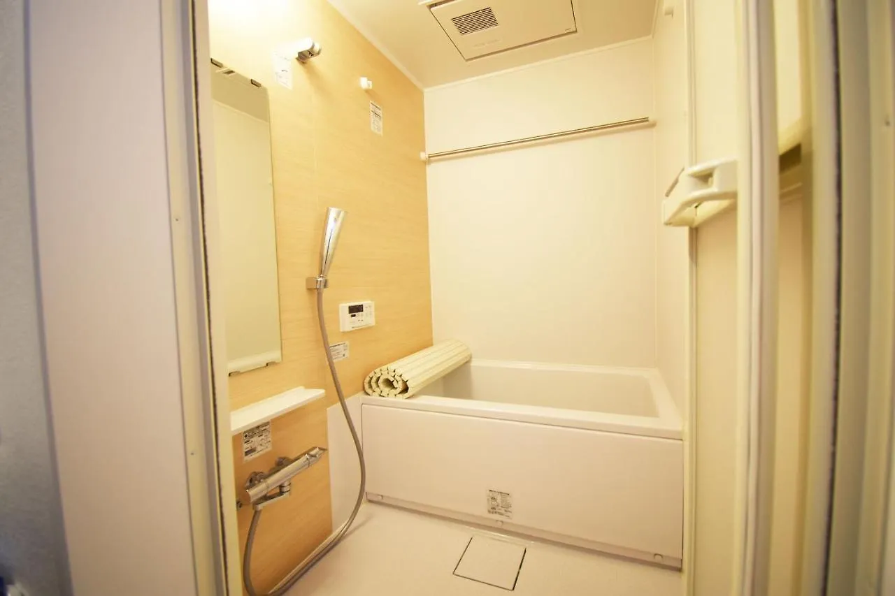Oval Tokyo Minami-Ikebukuro 102 Apartment